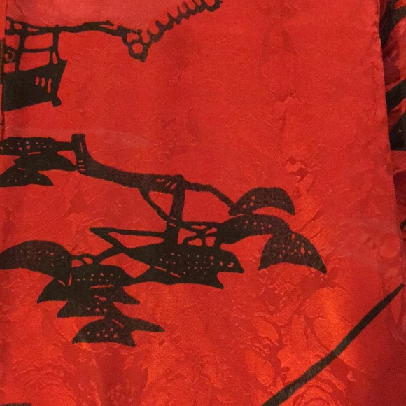 Vintage CHICO’S DESIGNS Silk Asian Style Graphic Design Side Split Lightweight - Picture 9 of 16